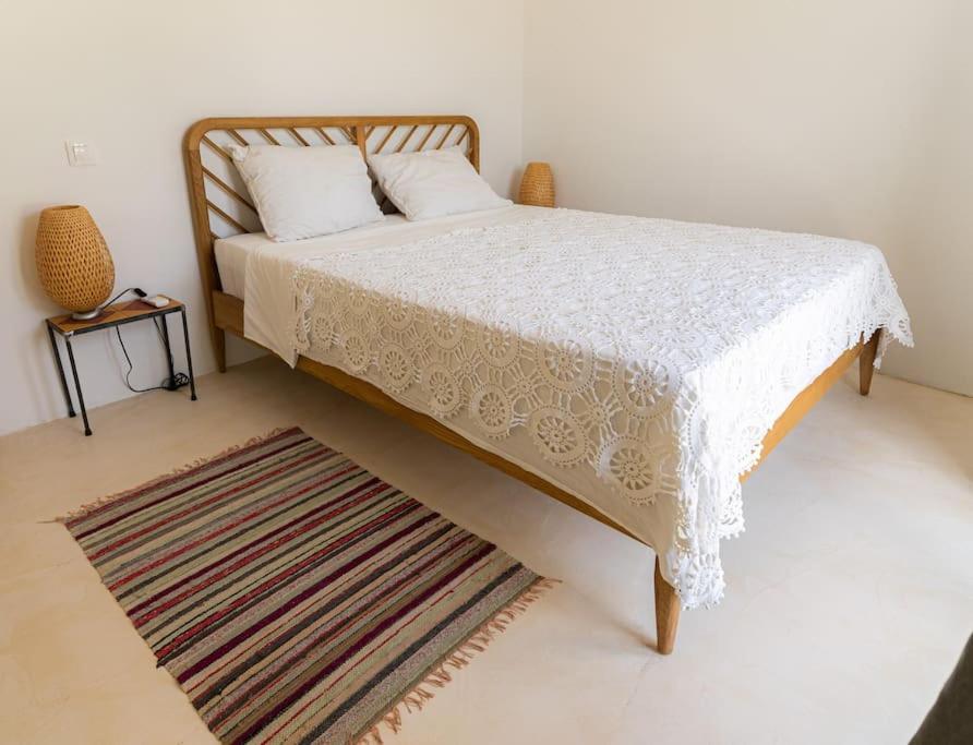 Villa Louloudia Stylish Luxury Villa With Private Pool ピツイディア エクステリア 写真