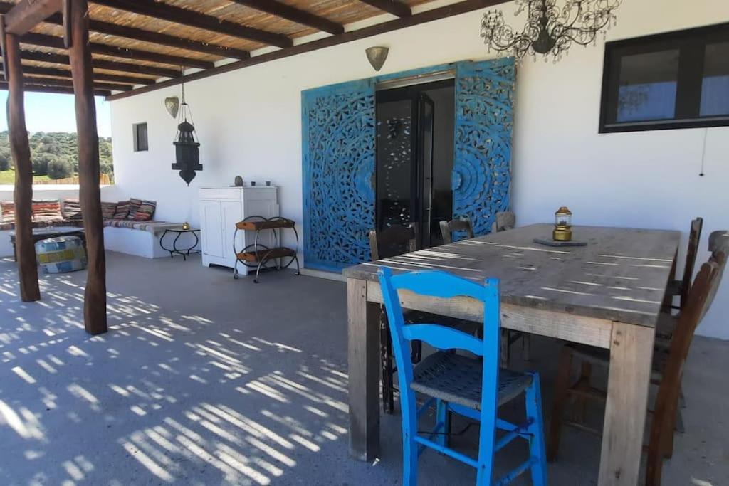 Villa Louloudia Stylish Luxury Villa With Private Pool ピツイディア エクステリア 写真