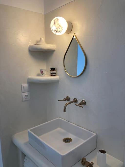 Villa Louloudia Stylish Luxury Villa With Private Pool ピツイディア エクステリア 写真
