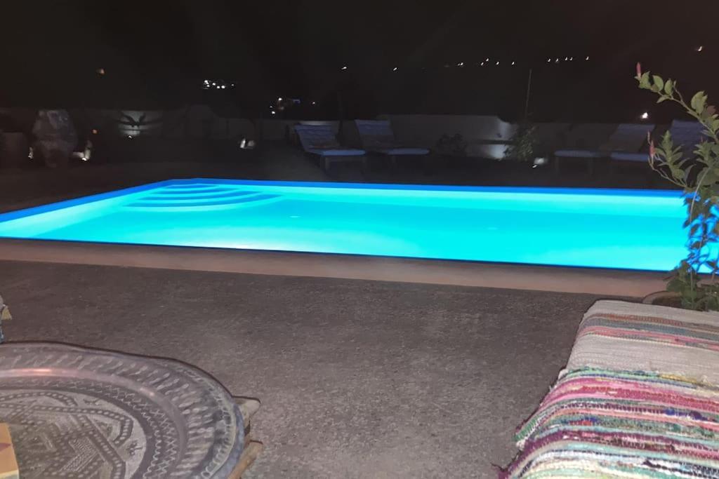 Villa Louloudia Stylish Luxury Villa With Private Pool ピツイディア エクステリア 写真
